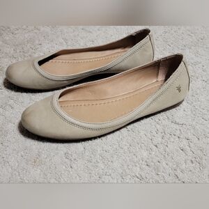 Frye Cream Tan Leather Flats Size 8